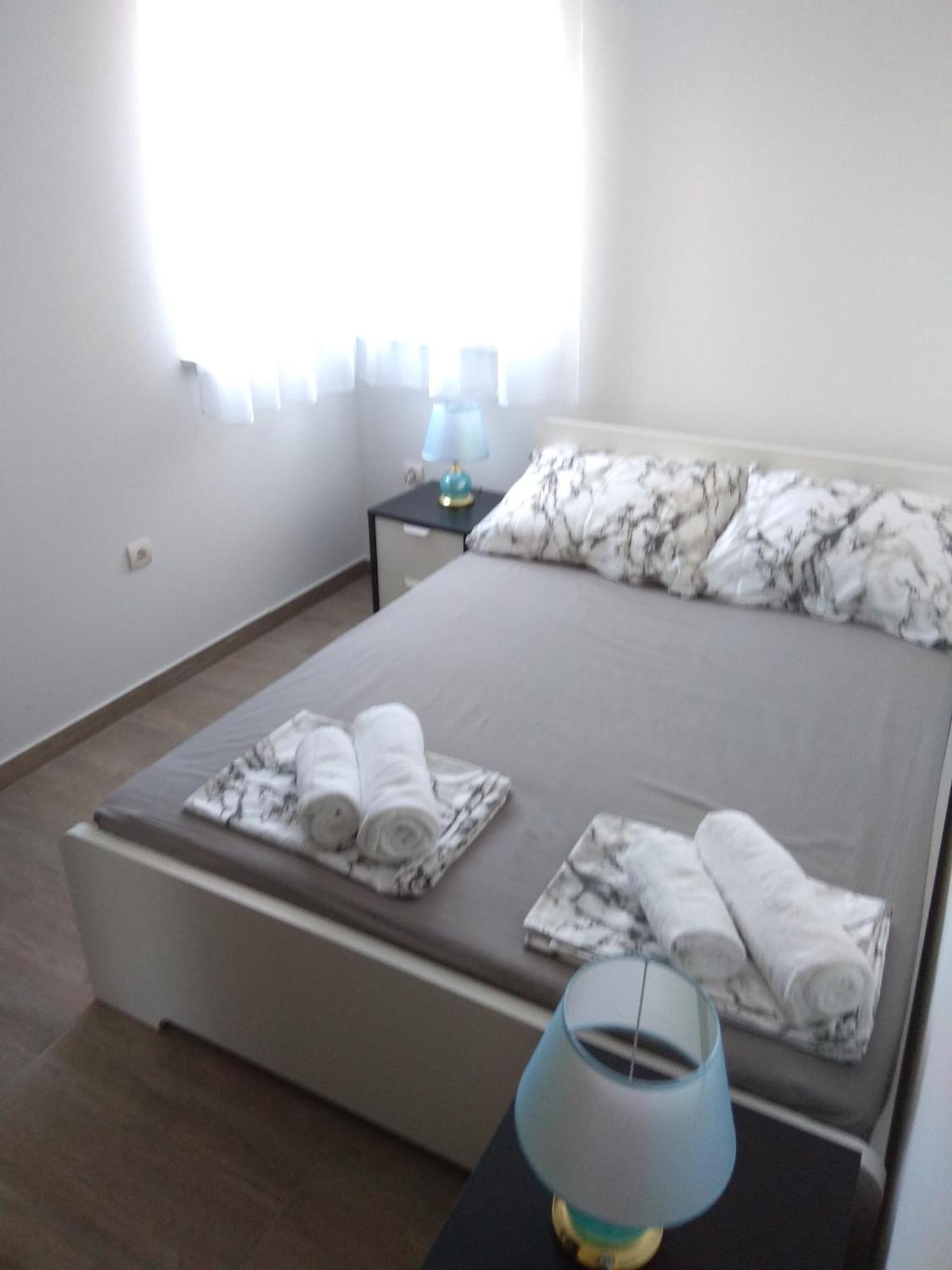 Apartment Domagoj, Novalja Zewnętrze zdjęcie