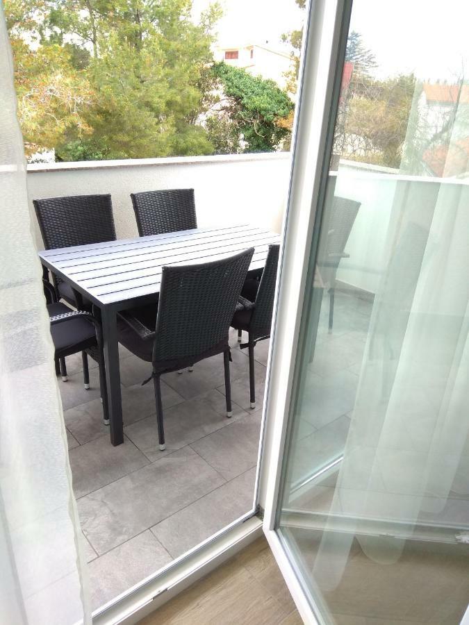 Apartment Domagoj, Novalja Zewnętrze zdjęcie